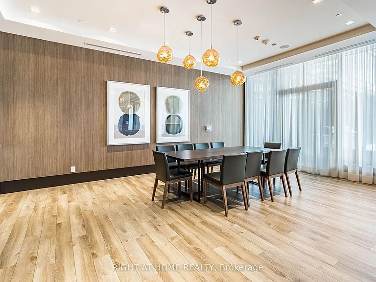 4208 Dundas St W #513 — Photo 40