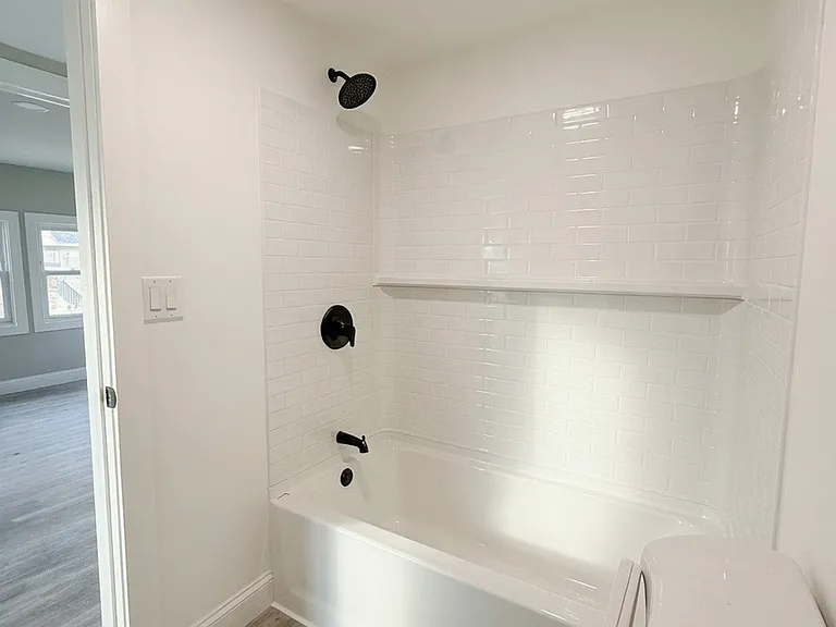 7 Milton Ave #1A — Photo 5