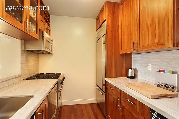 Rented by Corcoran | media 18