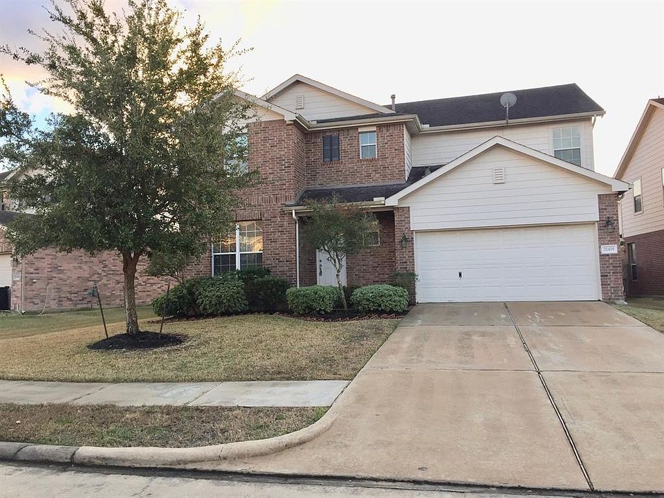 1st image of 21419 Lark Creek Ln