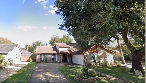 21702 Park York Dr Photo 1