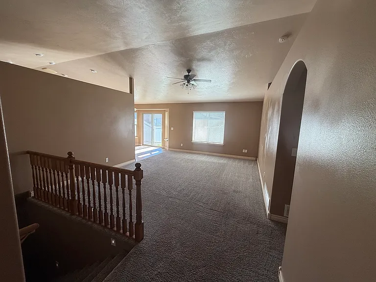 3888 Brighton Cir — Photo 24