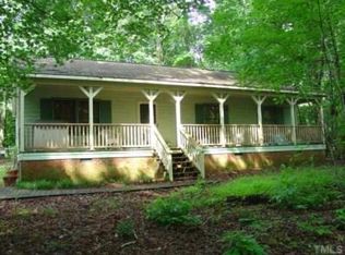 136 Nottingham Ct, Youngsville, NC 27596