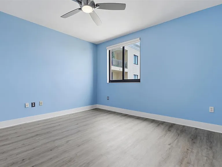 110 N Federal Hwy #1108 — Photo 8
