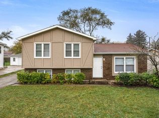 3308 N Lewis Ave, Waukegan, IL 60087