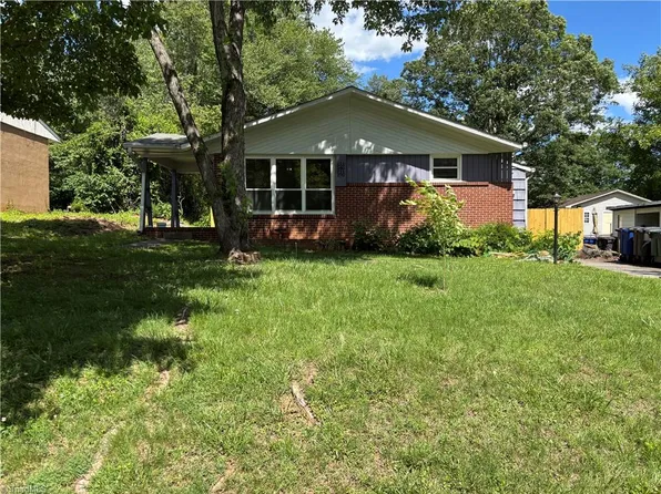 1417 Kenwood St, Winston Salem, NC 27103