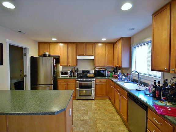5th image of 4033 S 331st Pl