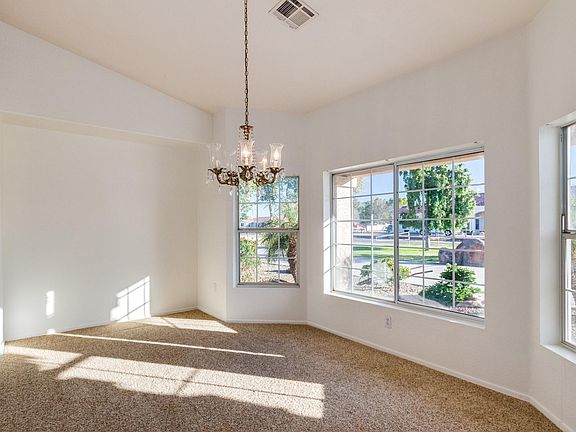 4th image of 13808 E Morgan Dr