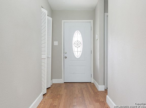 4th image of 803 Robinair Dr
