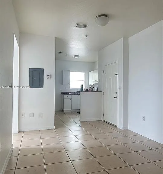 33 E 20th St #203 — Photo 8