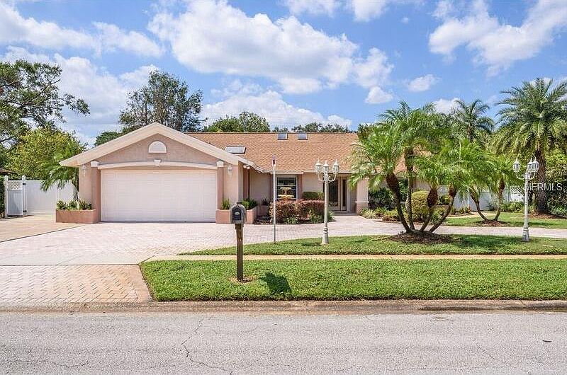1st image of 642 Mendoza Dr