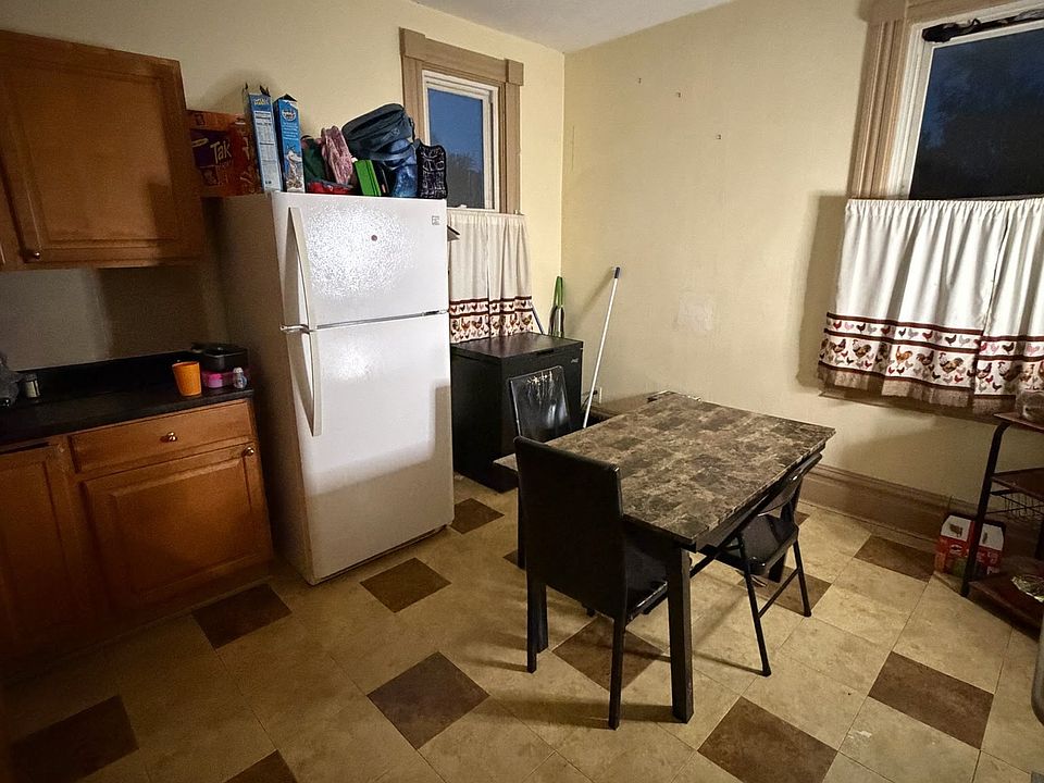 2nd image of 313 California Avenue # Fl 2nd