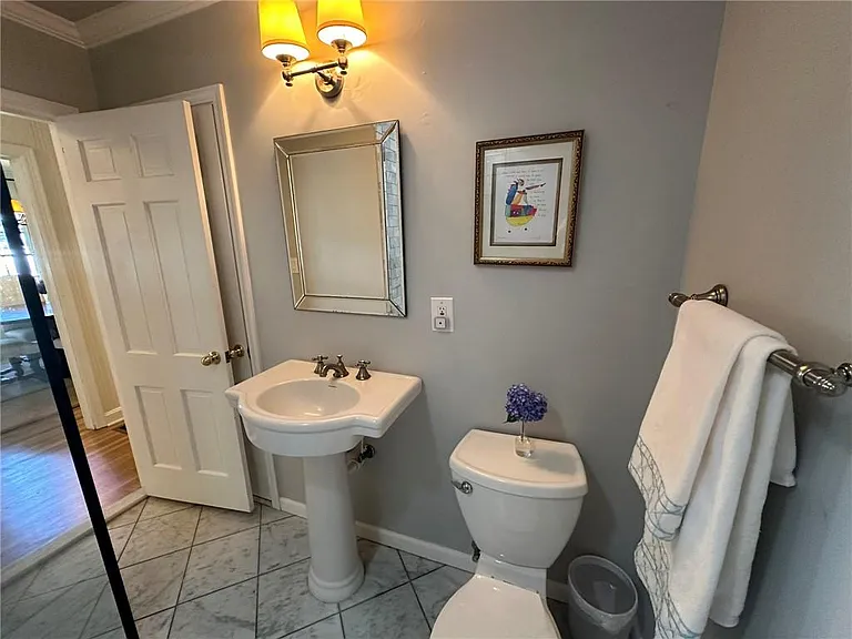 2497 Thompson Rd — Photo 39