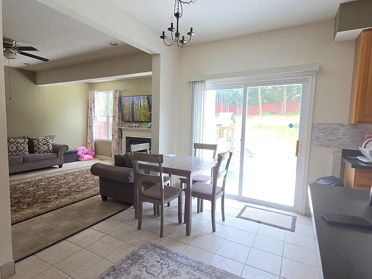5455 Quaint Dr — Photo 8