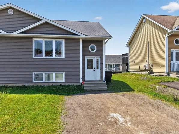 46 Tanya Cres, Moncton, NB E1E 4W5