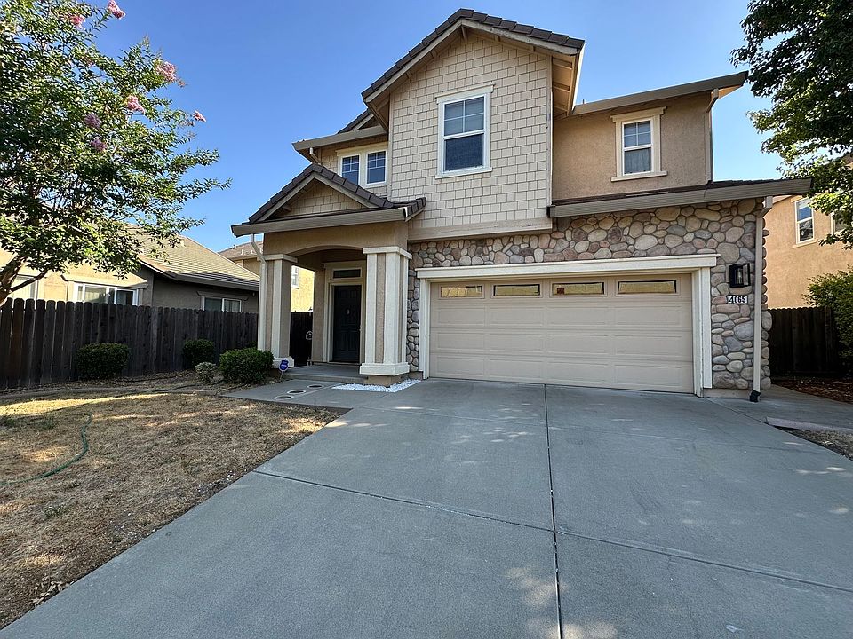 1st image of 4065 Hellenic Dr