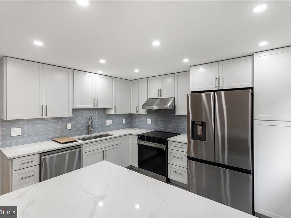 1st image of 285 Gundry Dr
