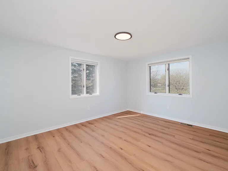1083 N Livernois Rd — Photo 21