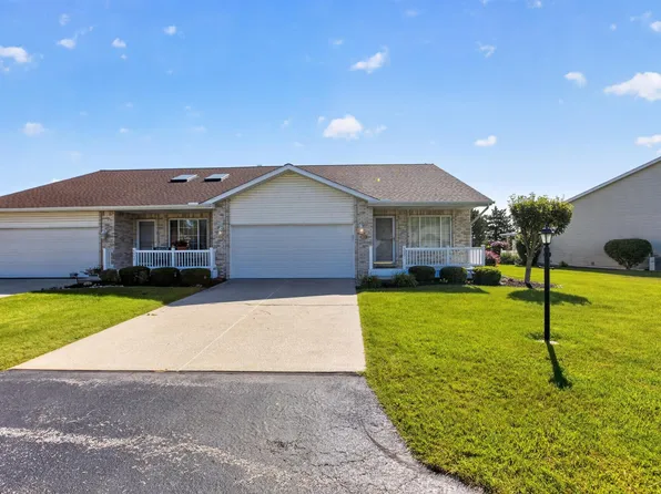 5961 Red Feather Dr, Bay City, MI 48706