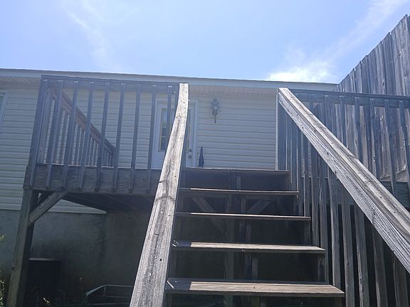 5th image of 563 Hendrix Rd