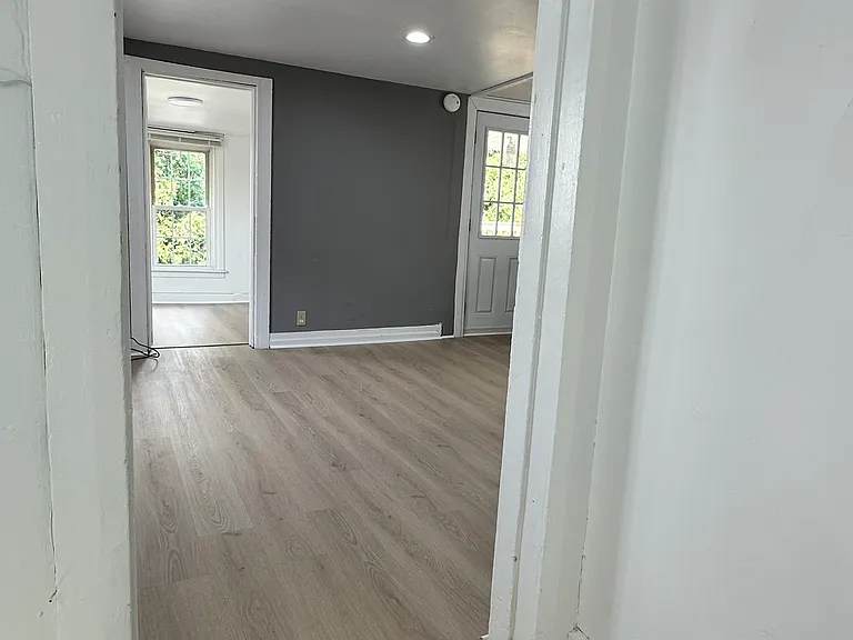 317 W Main St #2 — Photo 11