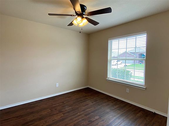 3rd image of 4206 Agate Dr
