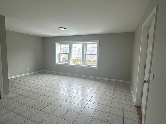 4th image of 718 Central Ave APT 2