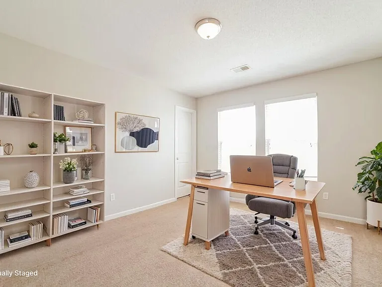 10038 Chariden Dr — Photo 15