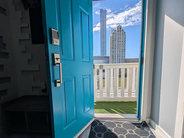 526 Atlantic Ave — Photo 11