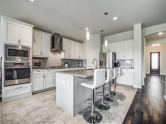 4th image of 4305 Overbrook Dr