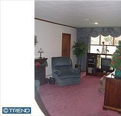 2nd image of 1011 Rozel Ave