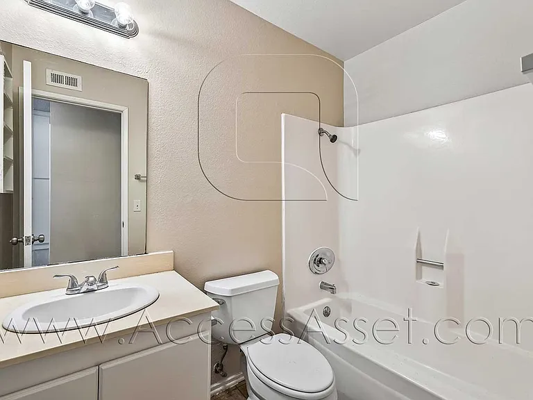29650 Mira Loma Dr — Photo 13