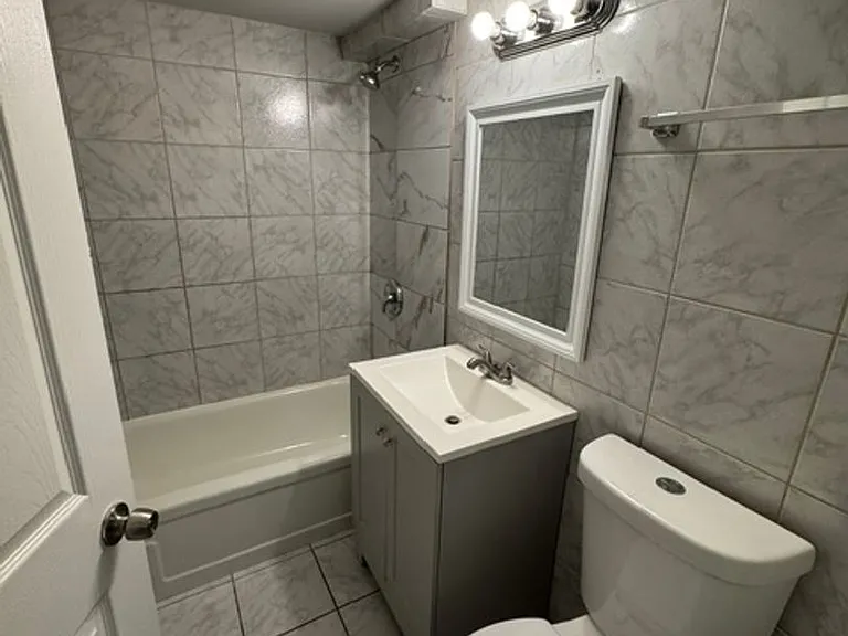 14500 Torrence Avenue — Photo 3