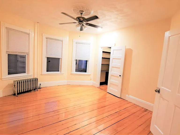 35 Catawba St #2 — Photo 14