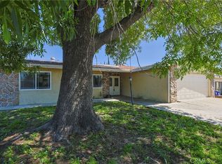 9545 Tamarind Ave, Fontana, CA 92335