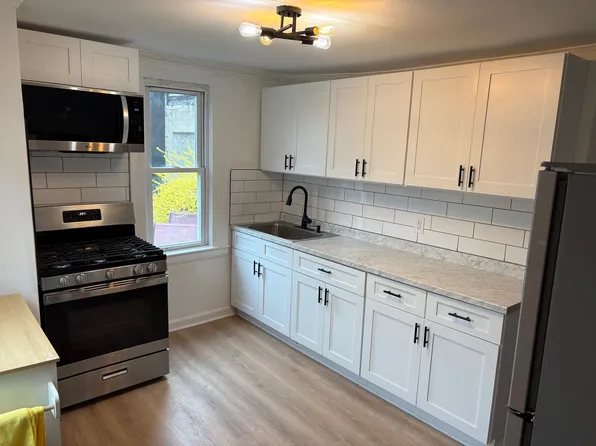 6 Lackawanna Pl #1R, South Orange, NJ 07079