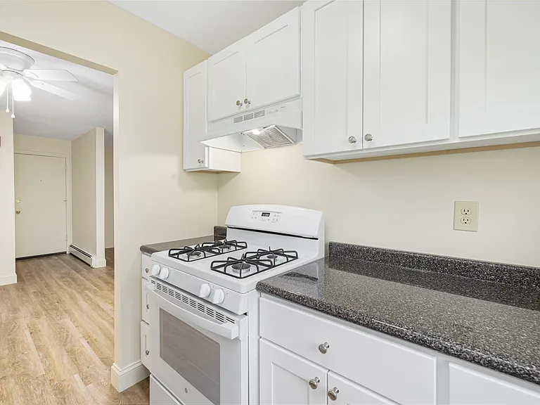 2 Ravena Ave #301 — Photo 8