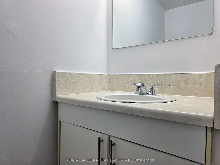 175 Hilda Ave #102 — Photo 44