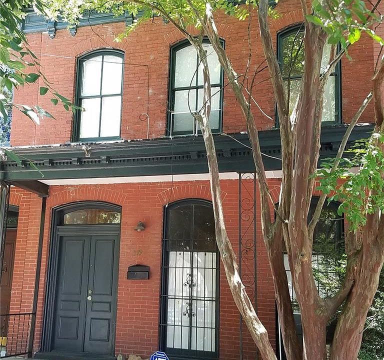 1st image of 319 W Marshall St