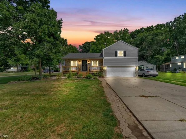 23216 Alexander Rd, North Olmsted, OH 44070