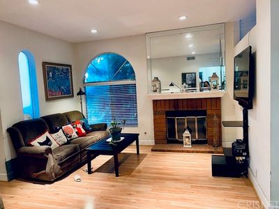 7110 Woodlake Ave UNIT D, West Hills, CA, 91307