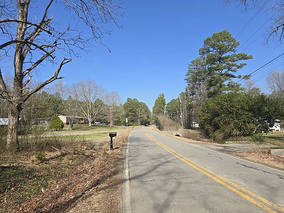 5th image of 2706 Reeceburg Rd SE