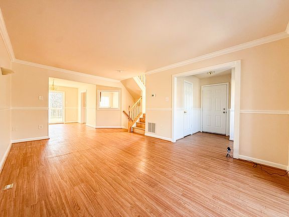 4th image of 145 Gentlebrook Rd