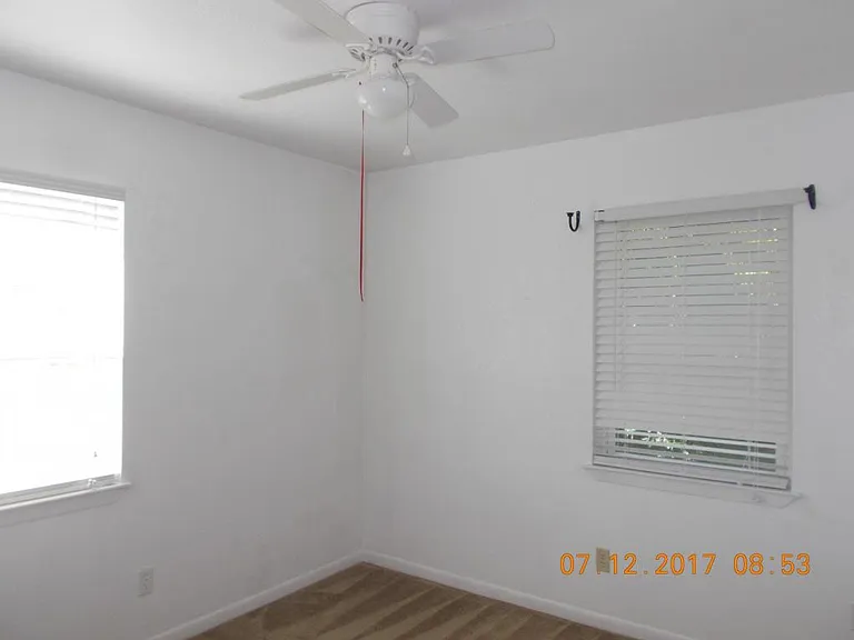 112 Myra Lou Ave — Photo 16