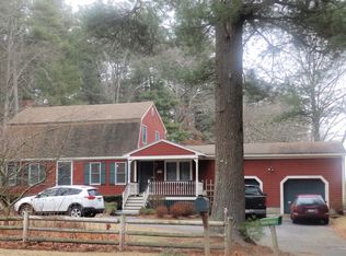 51 Indian Path Rd, Halifax, MA 02338