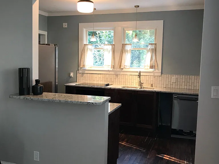 106 Pine St — Photo 4