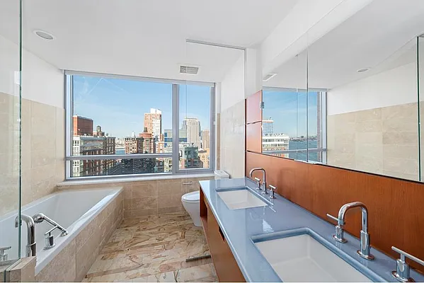 Sold by R New York | media 30