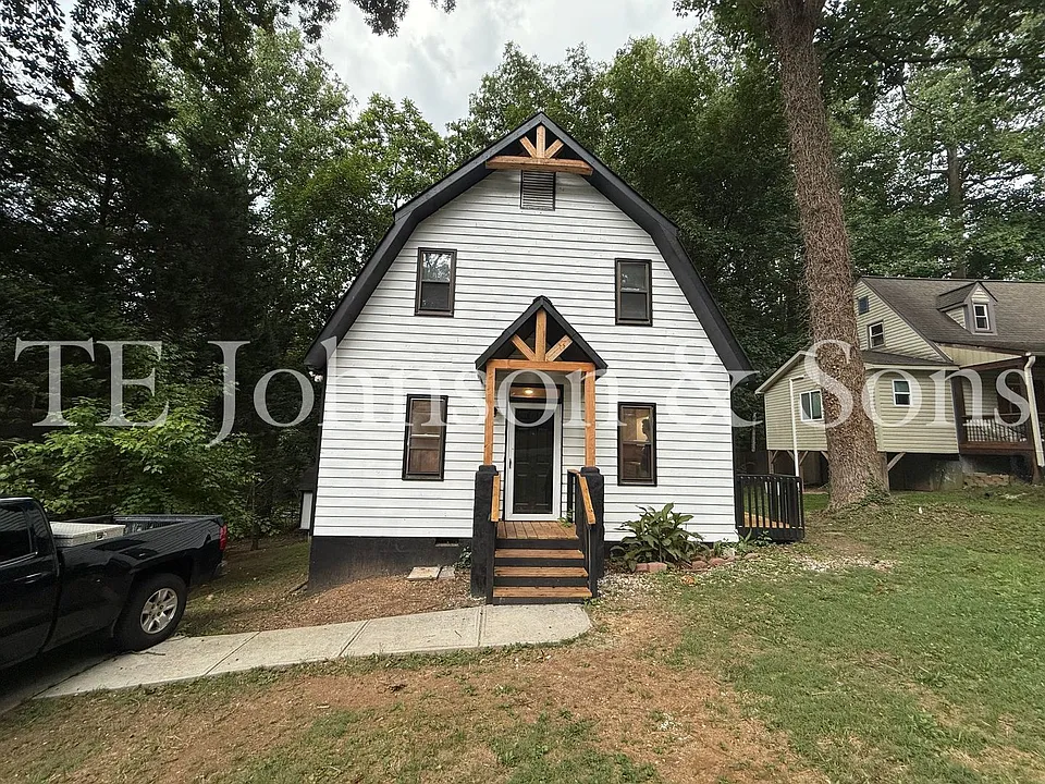 4309 Walnut Hollow Dr