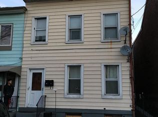 318 Genesee St, Trenton, NJ 08611