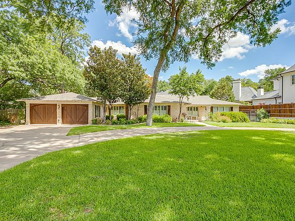 3rd image of 2603 Simondale Dr